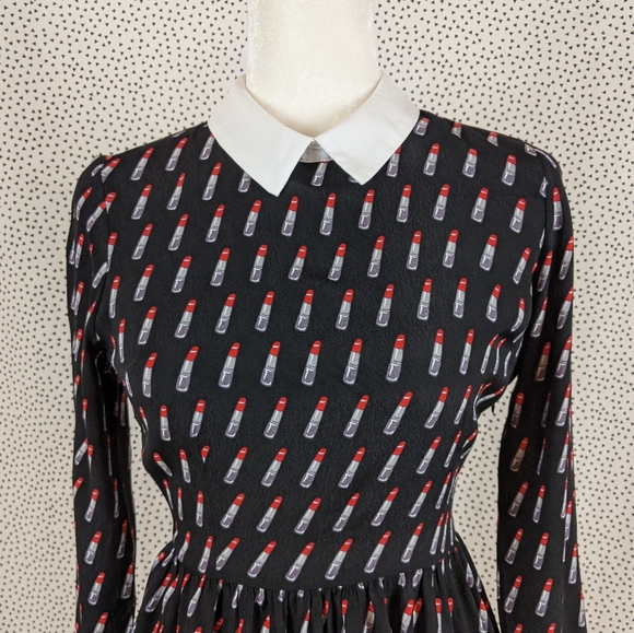 Forever 21 Dresses & Skirts - Forever 21 Lipstick Pattern Dress (Size: Small)